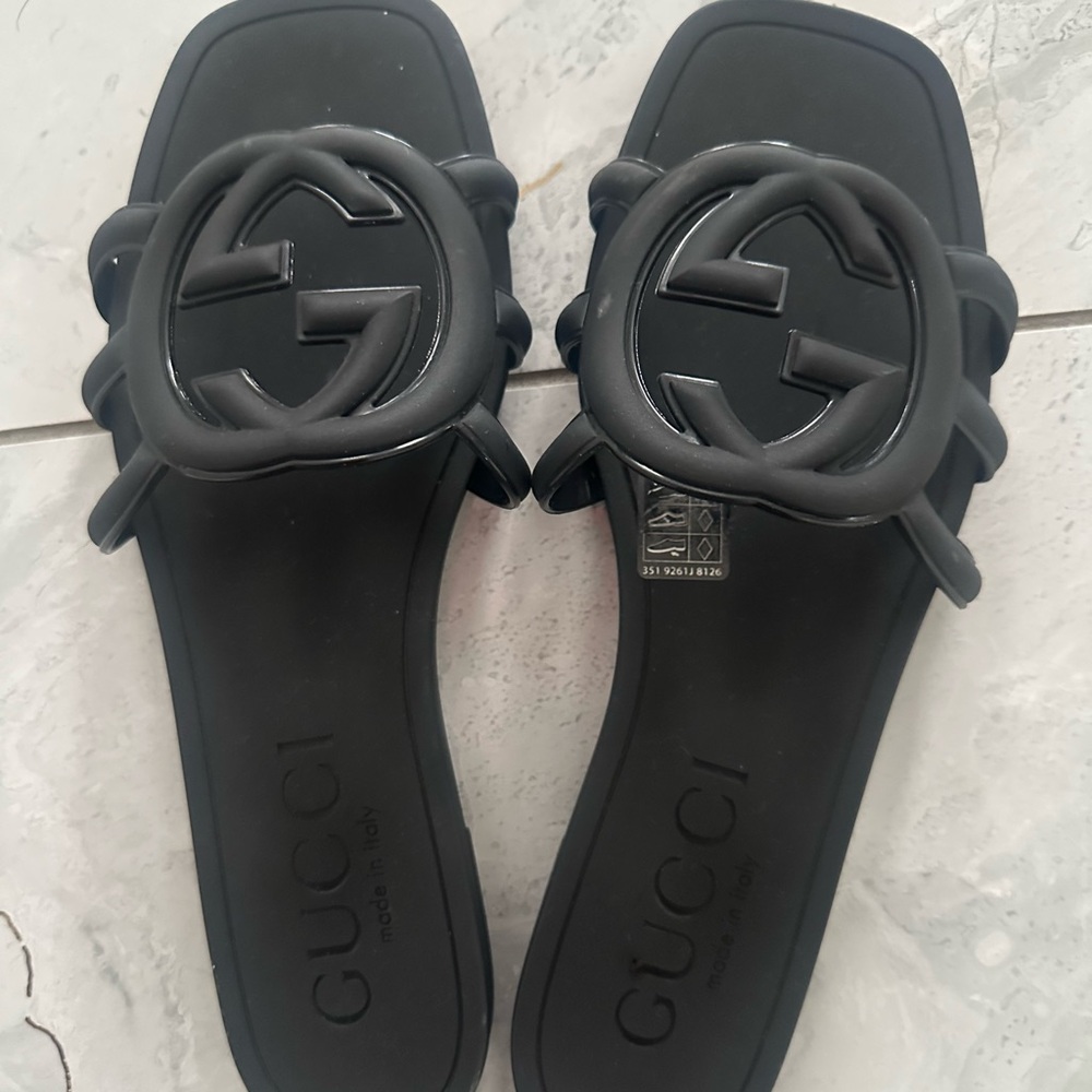 Gucci Palma Rubber Slides Black 8 Womens